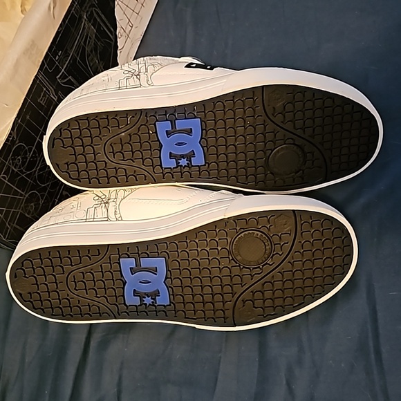 DC SW Pure - Picture 5 of 6